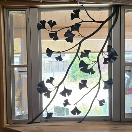 ロートアイアンの格子【イチョウ】