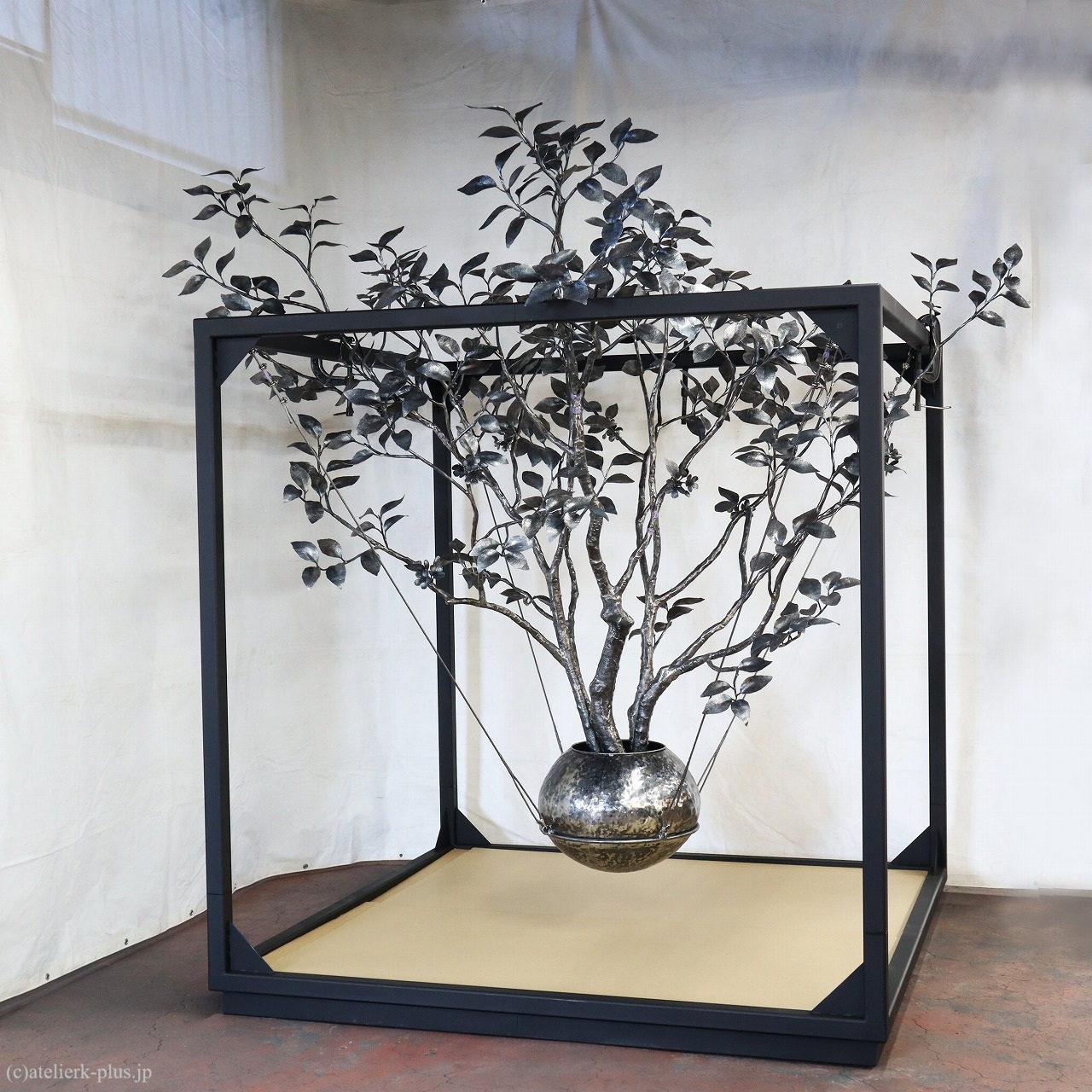 ロートアイアン木のオブジェ