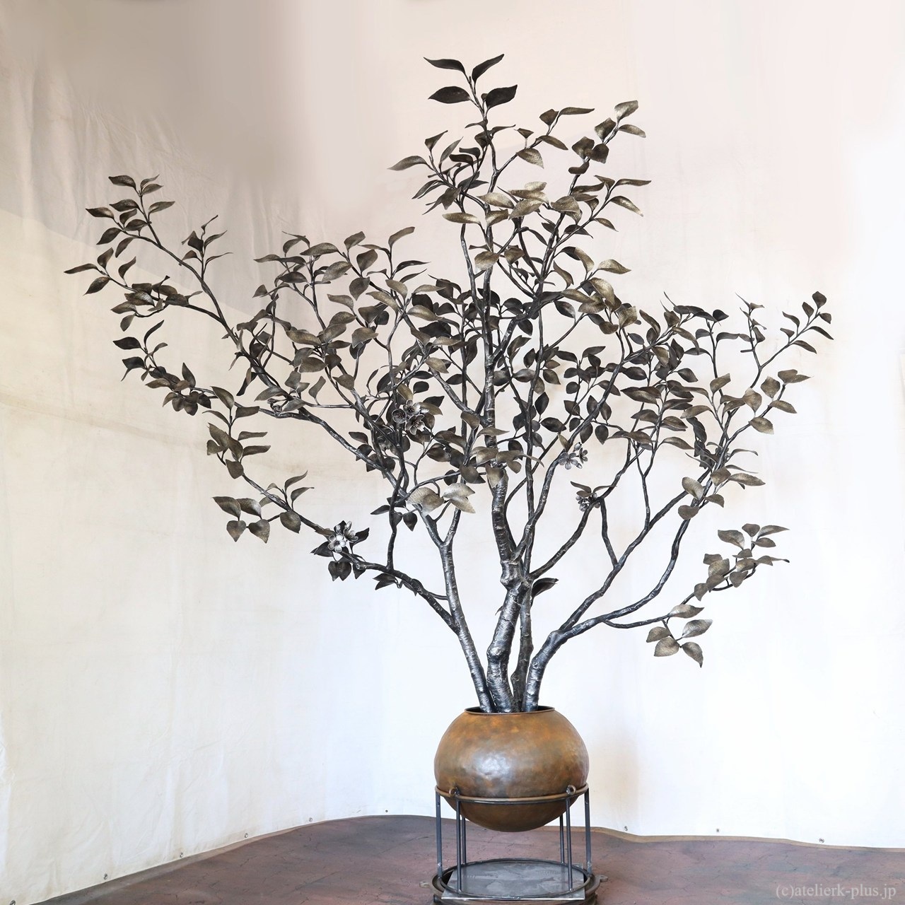 ロートアイアン木のオブジェ