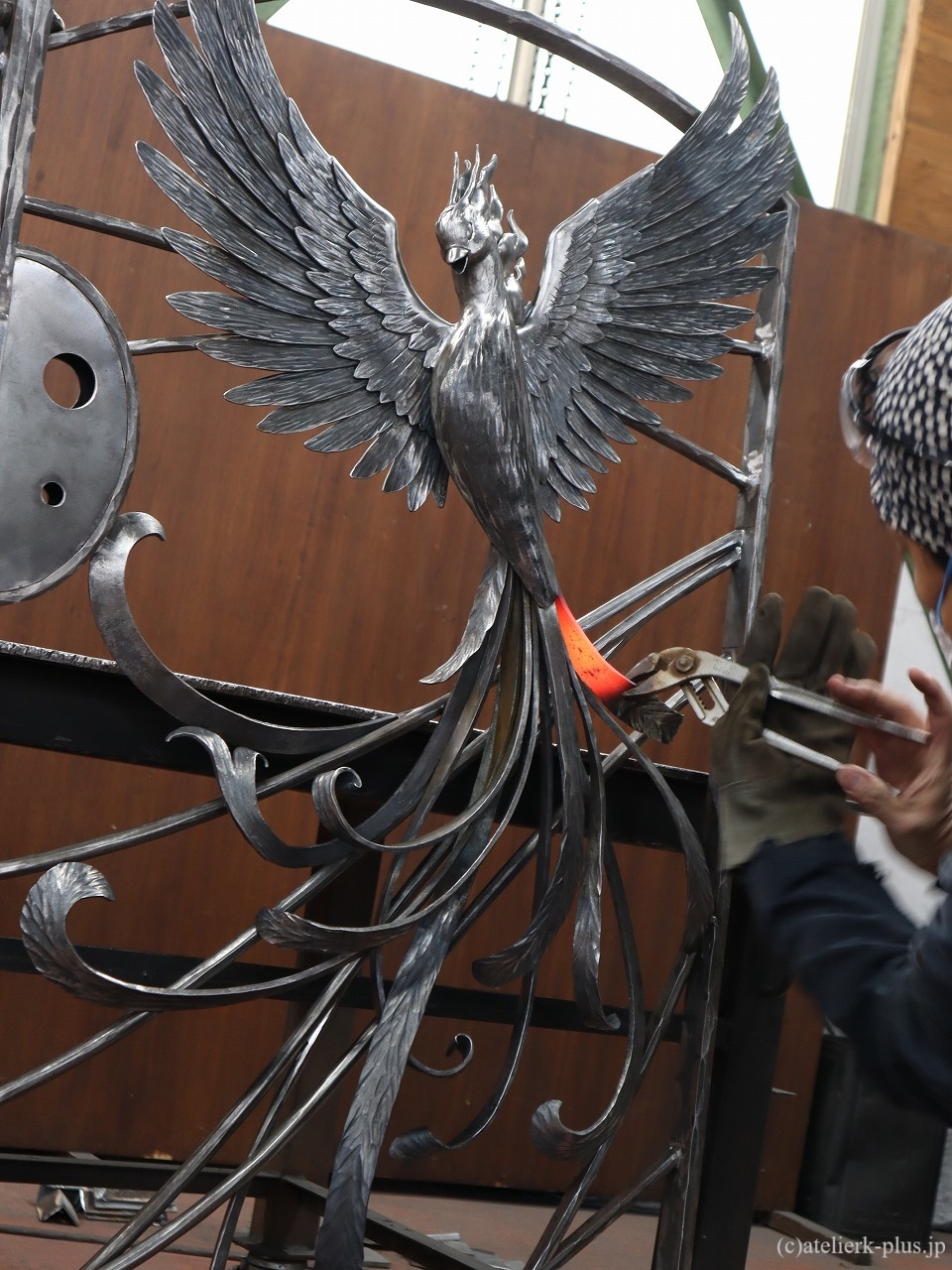 ロートアイアンの門扉【鳳凰】