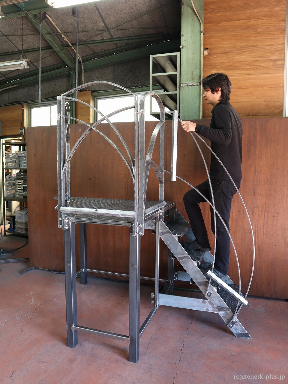 ロートアイアンのステップ