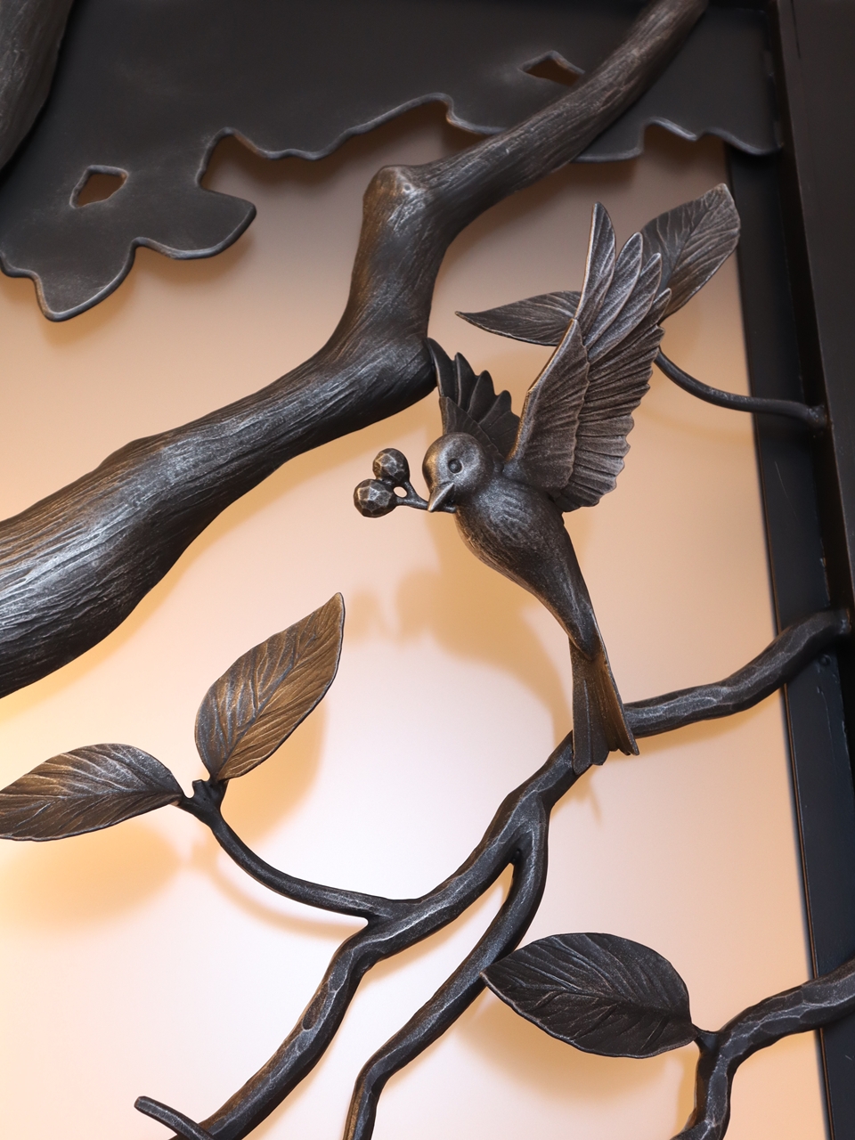 ロートアイアンのマンション扉【森】