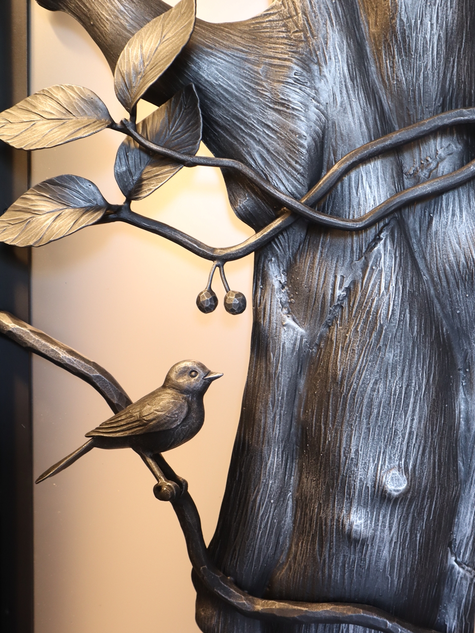 ロートアイアンのマンション扉【森】