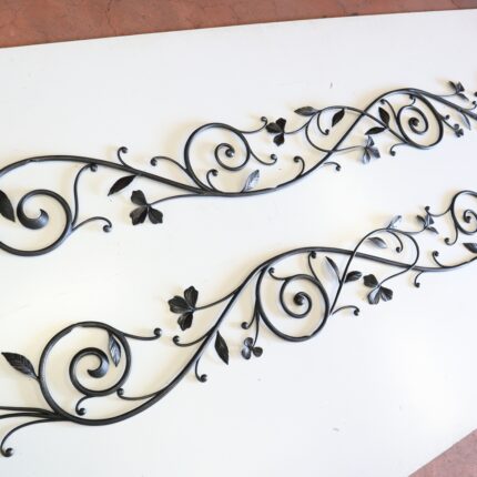 ロートアイアンのウォールデコ