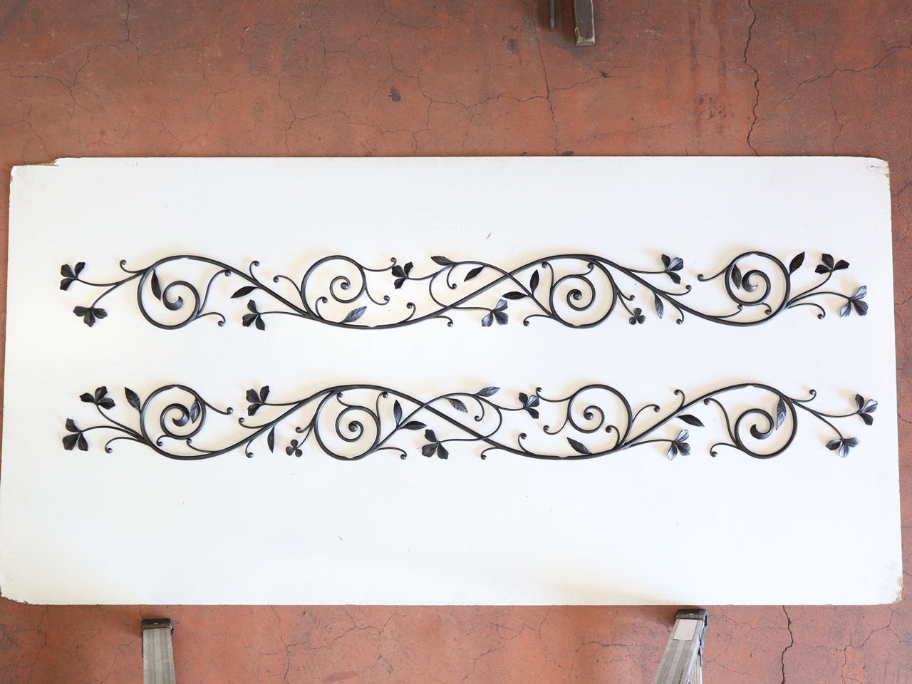 ロートアイアンのウォールデコ