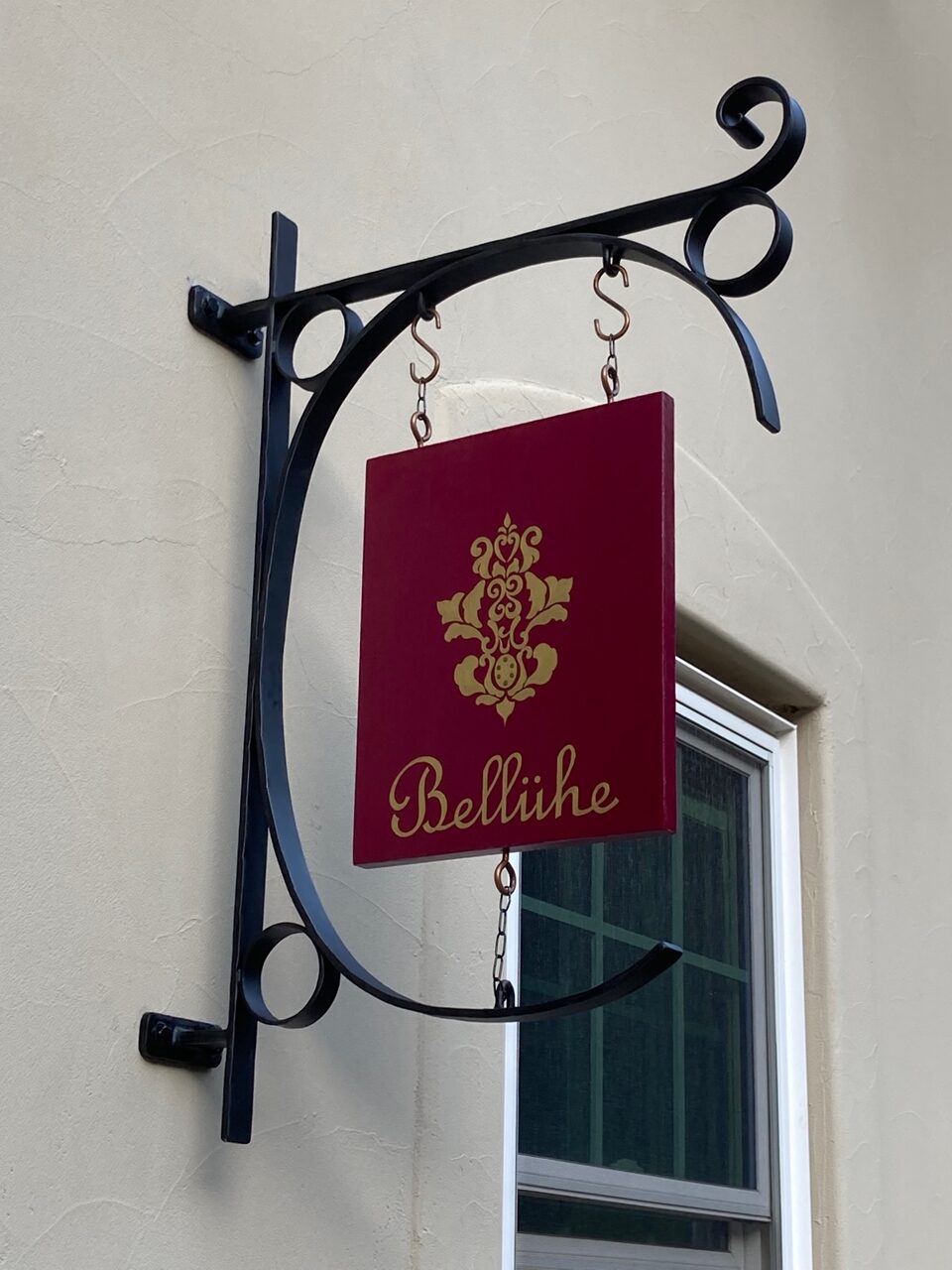 ロートアイアン看板