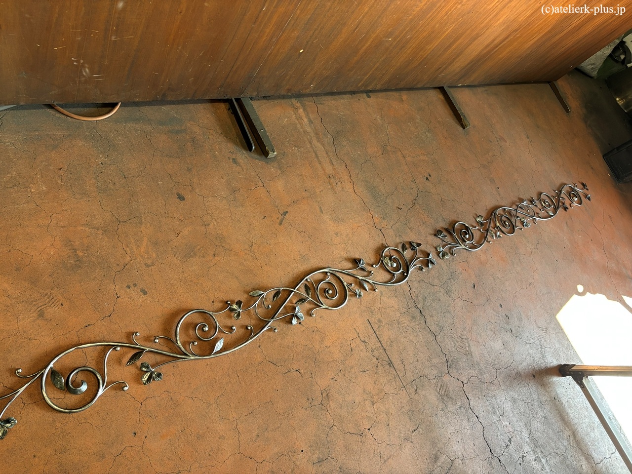 ロートアイアンのウォールデコ