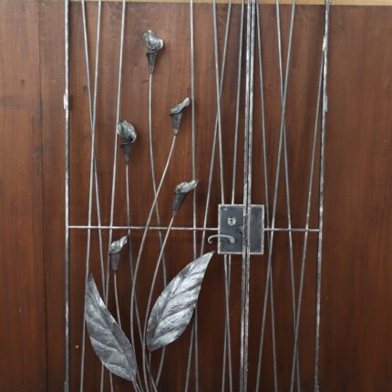 ロートアイアンの門扉【カラー】