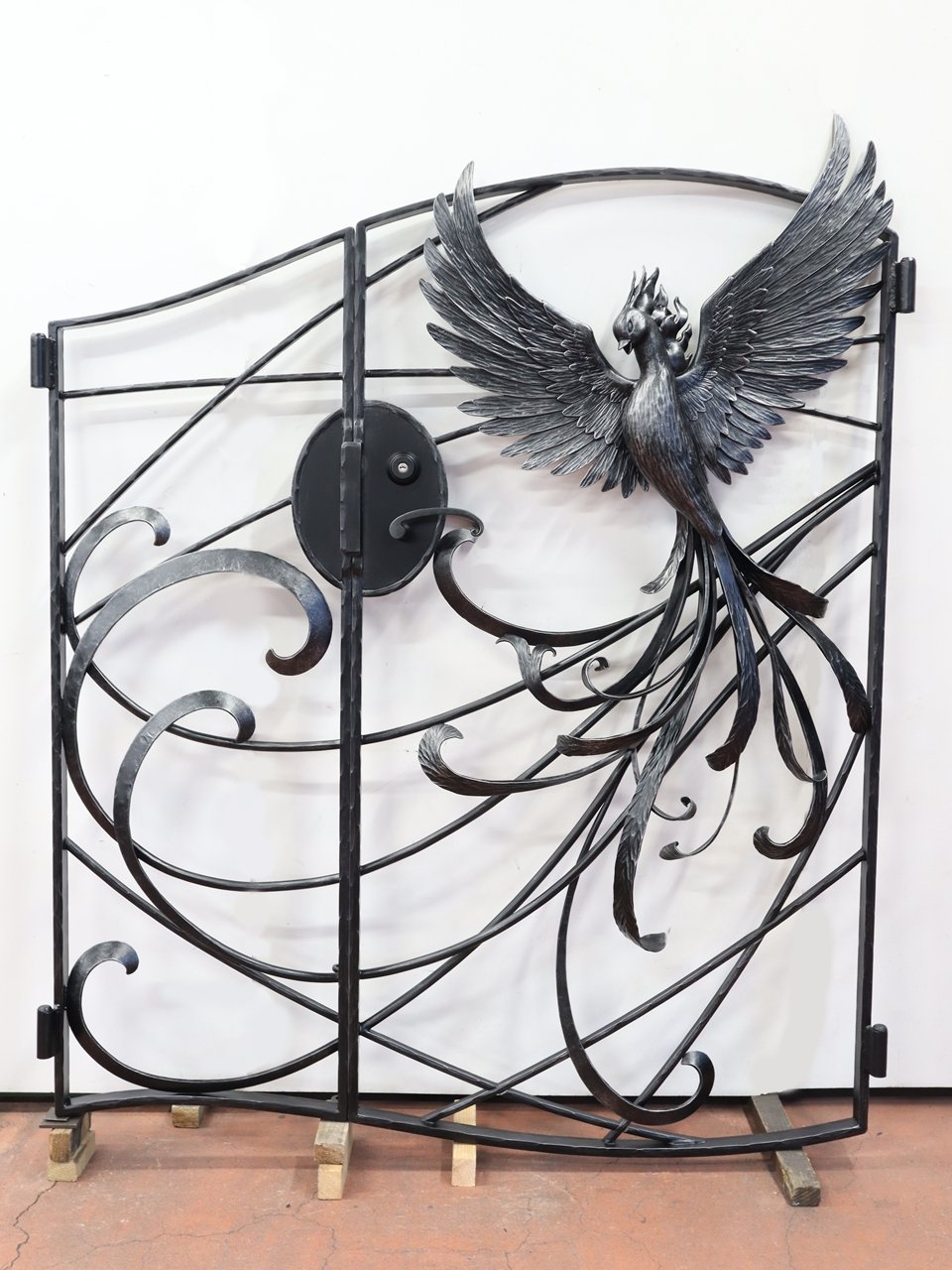 ロートアイアンの門扉【鳳凰】