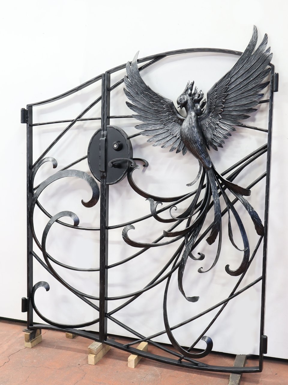 ロートアイアンの門扉【鳳凰】