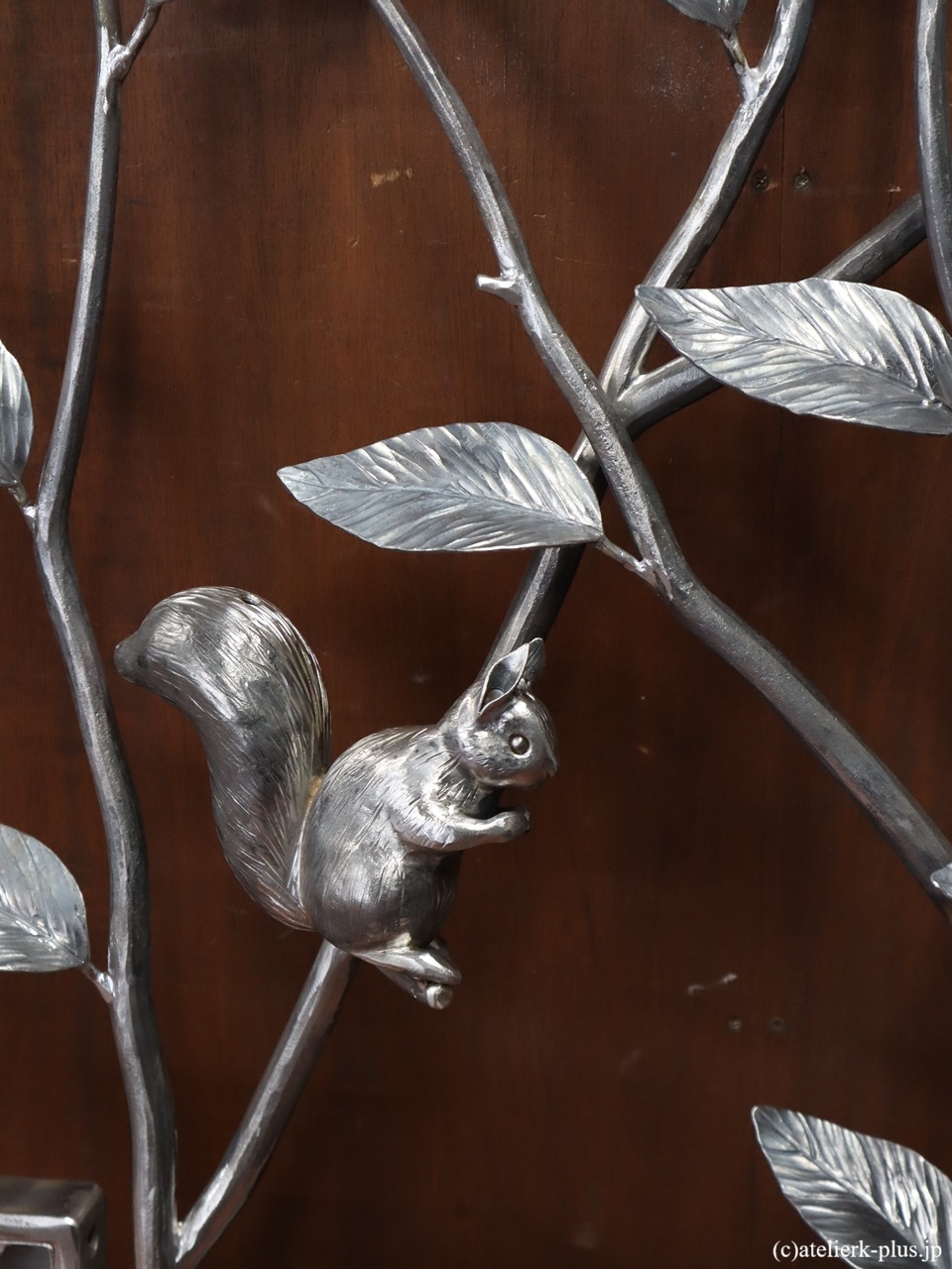 ロートアイアンの門扉【森の小動物】